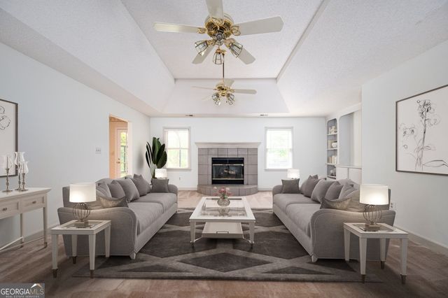 620 Driftwood Drive, Woodstock, GA 30189