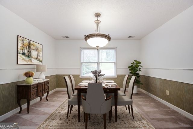 620 Driftwood Drive, Woodstock, GA 30189