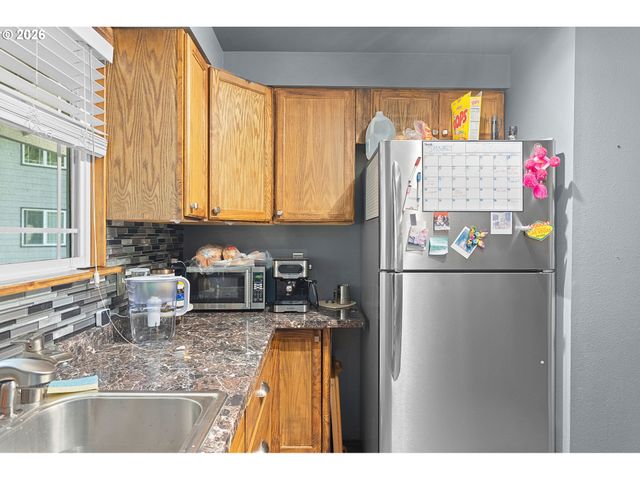 29720 Sw COURTSIDE Dr 56, Wilsonville, OR 97070