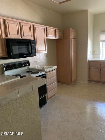 640 Indian Oak Lane 107, Oak Park, CA 91377