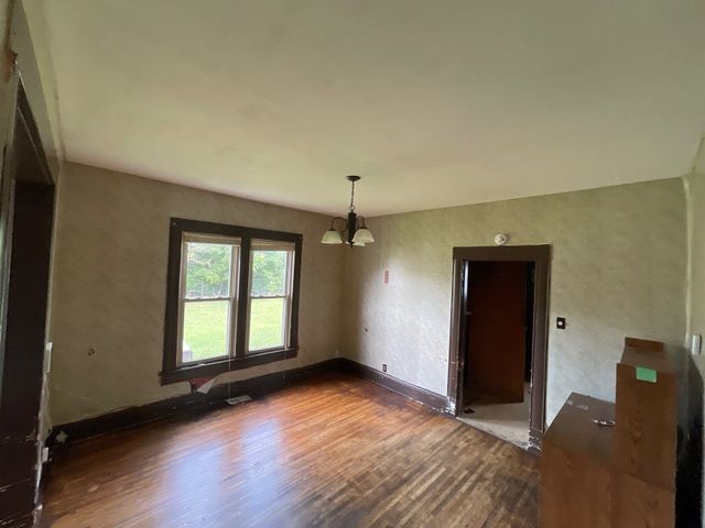 1028 N Indiana Ave, Wichita, KS 67214