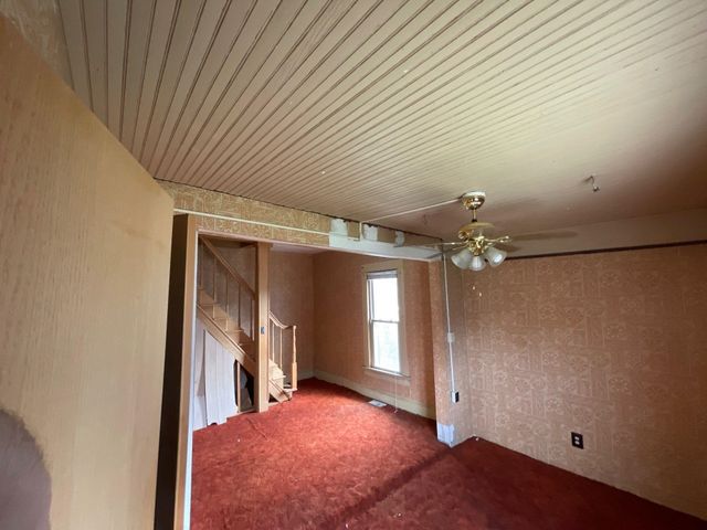 1028 N Indiana Ave, Wichita, KS 67214