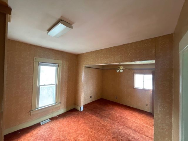 1028 N Indiana Ave, Wichita, KS 67214