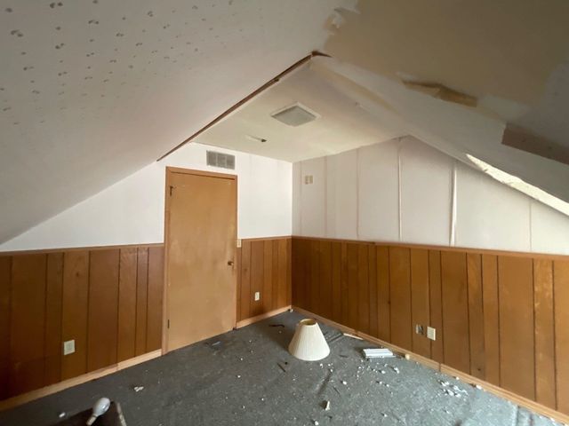 1028 N Indiana Ave, Wichita, KS 67214