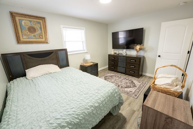 16448 Winchester Avenue, Markham, IL 60428