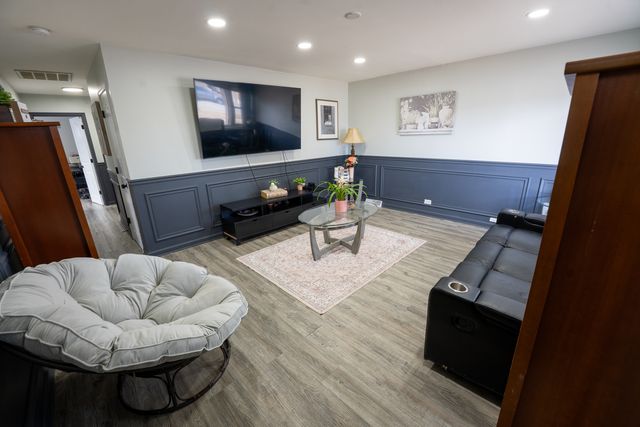 16448 Winchester Avenue, Markham, IL 60428