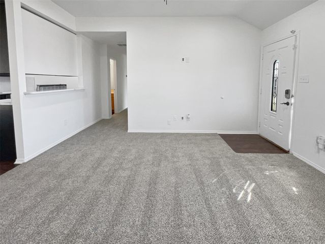 1307 Lynnwood Drive, Cleburne, TX 76033