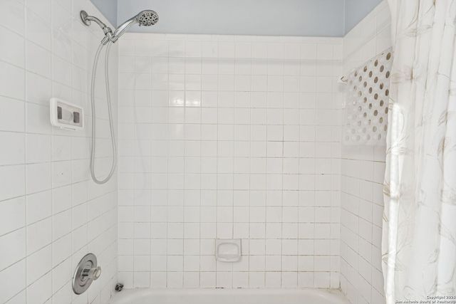 7530 Autumn Brook, Converse, TX 78109