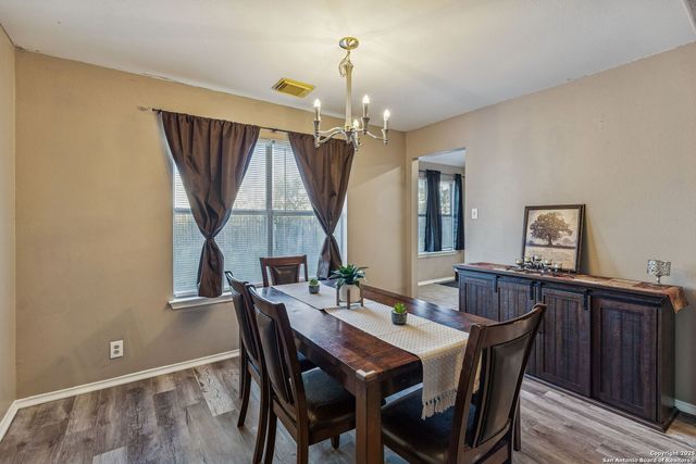 7530 Autumn Brook, Converse, TX 78109