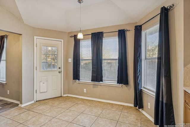 7530 Autumn Brook, Converse, TX 78109