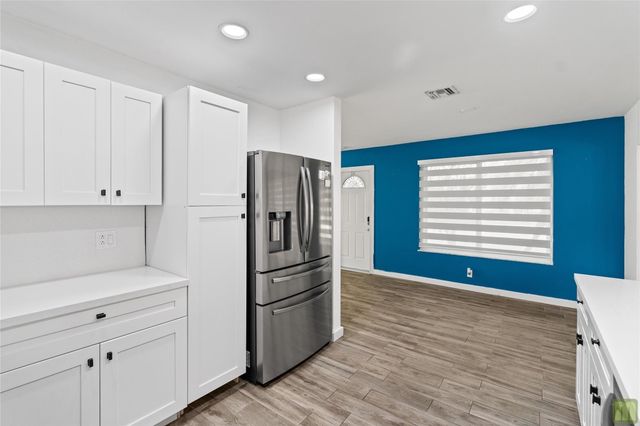 3831 NW 11th Street, Coconut Creek, FL 33066