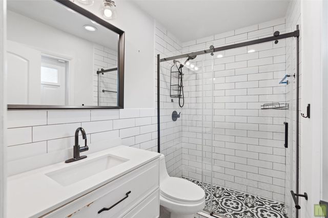 3831 NW 11th Street, Coconut Creek, FL 33066