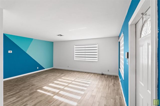 3831 NW 11th Street, Coconut Creek, FL 33066