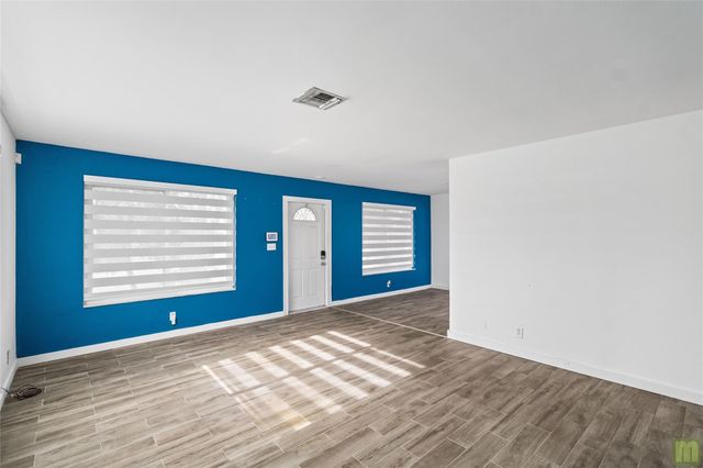 3831 NW 11th Street, Coconut Creek, FL 33066