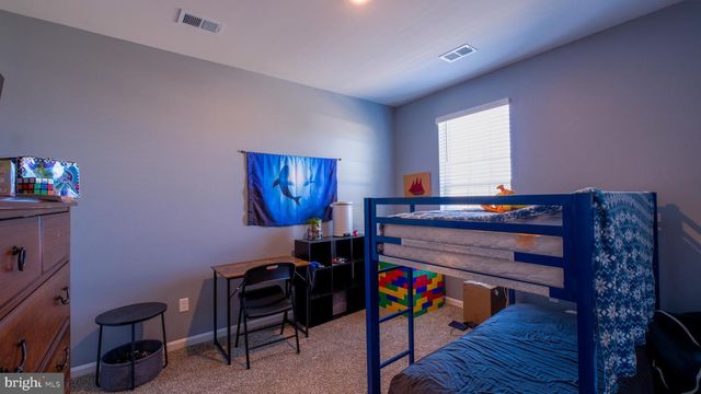 122 CLERKENWELL DR, Stephens City, VA 22655