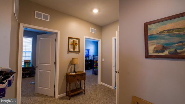 122 CLERKENWELL DR, Stephens City, VA 22655