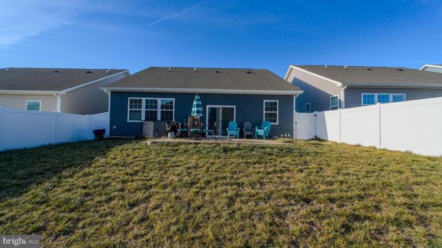 122 CLERKENWELL DR, Stephens City, VA 22655