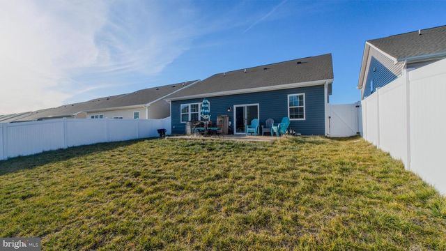 122 CLERKENWELL DR, Stephens City, VA 22655