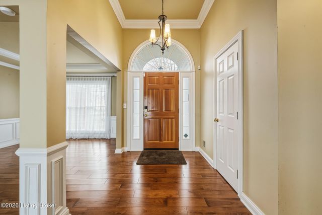 3125 Indian Lake Dr, Louisville, KY 40241