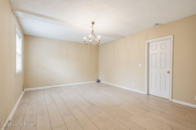 3125 Indian Lake Dr, Louisville, KY 40241