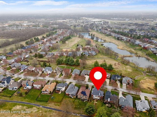 3125 Indian Lake Dr, Louisville, KY 40241