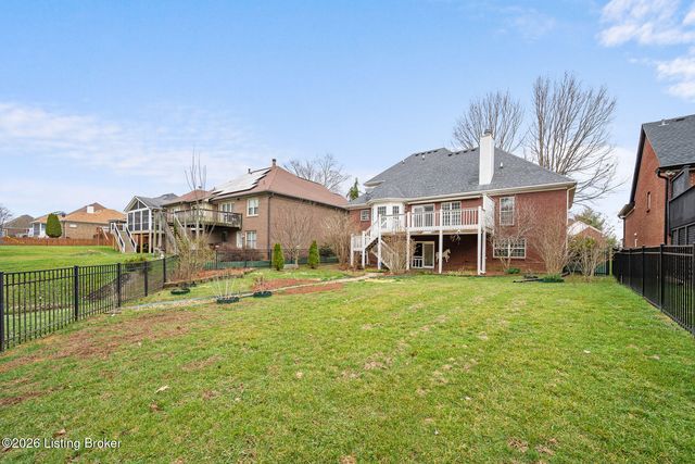 3125 Indian Lake Dr, Louisville, KY 40241