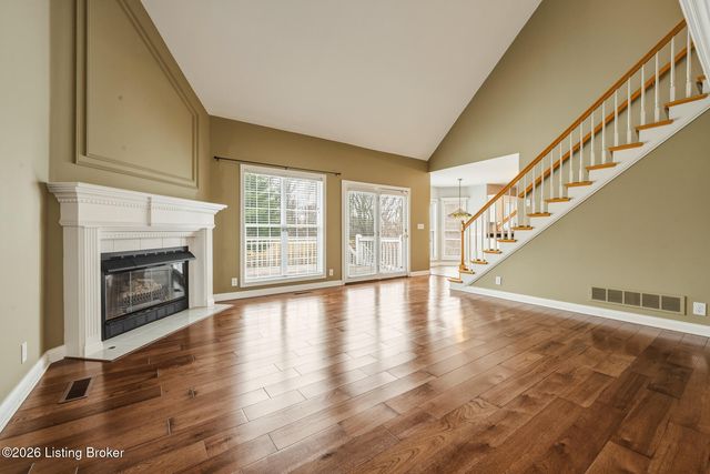 3125 Indian Lake Dr, Louisville, KY 40241