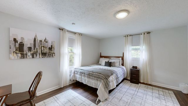 1392 Fairview Blvd, Fairview, TN 37062