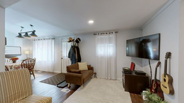 1392 Fairview Blvd, Fairview, TN 37062