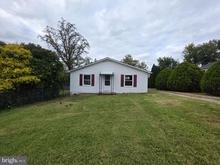 7656 OLD BATTLE GROVE, Baltimore, MD 21222