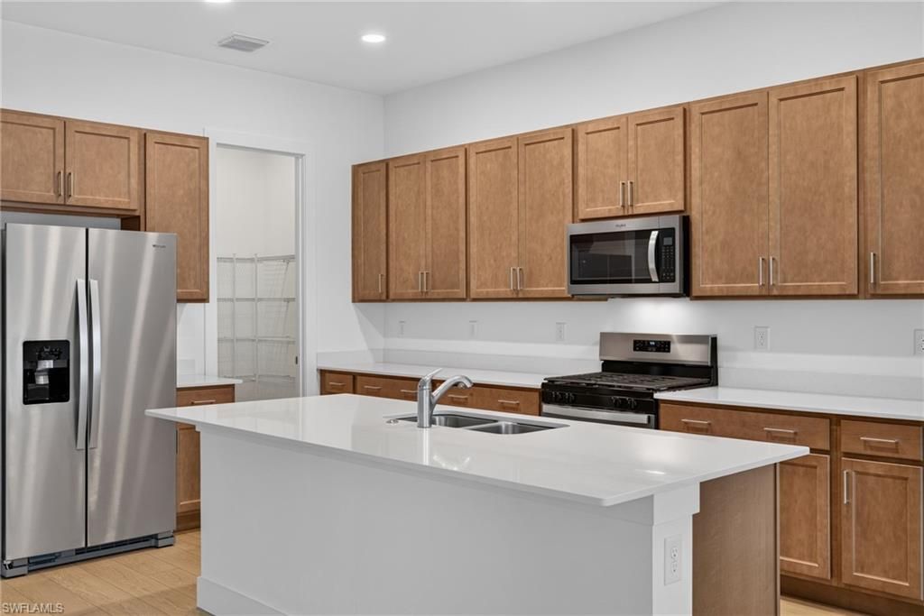 9056 Wisteria WAY, NAPLES, FL 34114 — photo 4