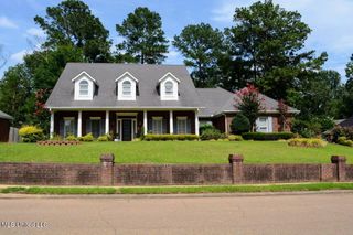 311 Long Cove Drive, Madison, MS 39110