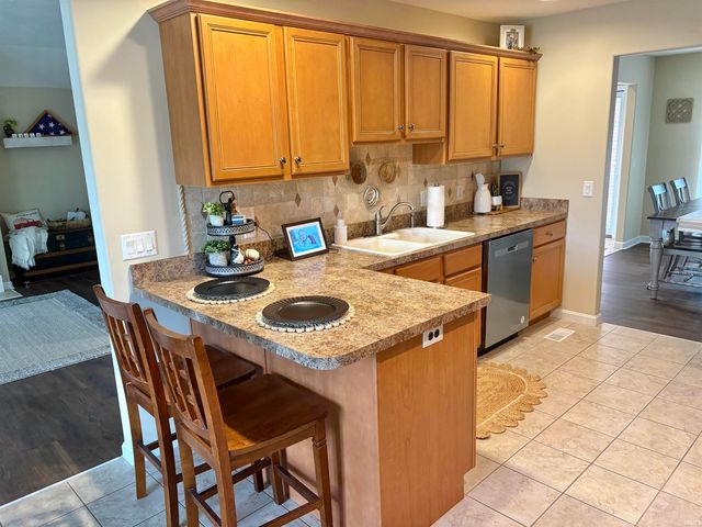 6117 Porterfield Drive, Evansville, IN 47711