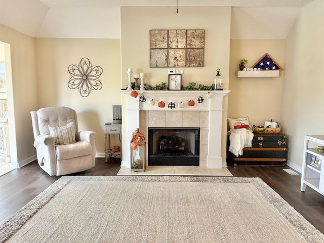 6117 Porterfield Drive, Evansville, IN 47711