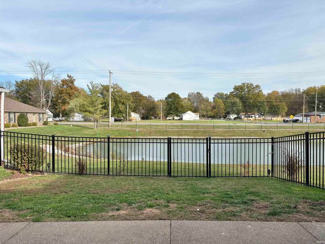 6117 Porterfield Drive, Evansville, IN 47711