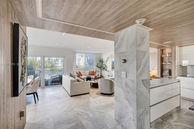 300 Bayview Dr 205, Sunny Isles Beach, FL 33160