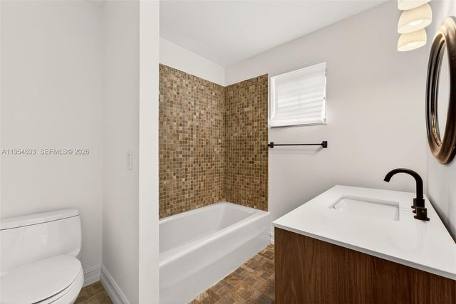 3000 SW 130th Ave, Miami, FL 33175