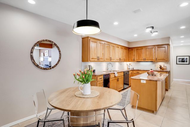 1815 Princeton Drive NE, Albuquerque, NM 87106