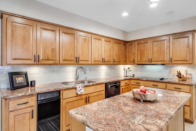 1815 Princeton Drive NE, Albuquerque, NM 87106