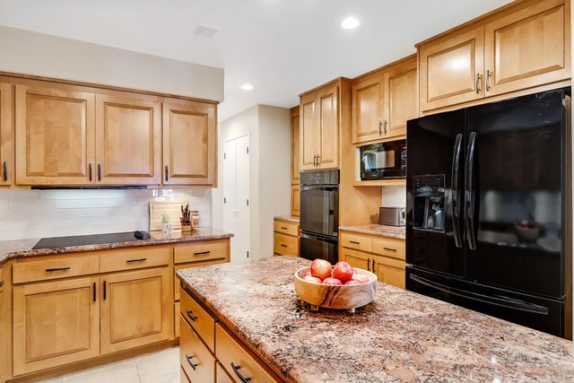 1815 Princeton Drive NE, Albuquerque, NM 87106