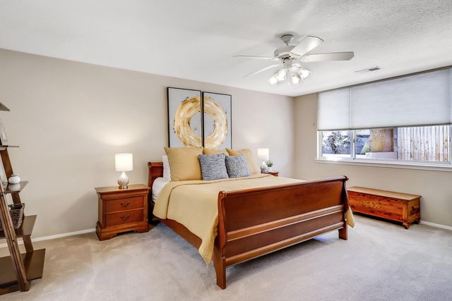 1815 Princeton Drive NE, Albuquerque, NM 87106