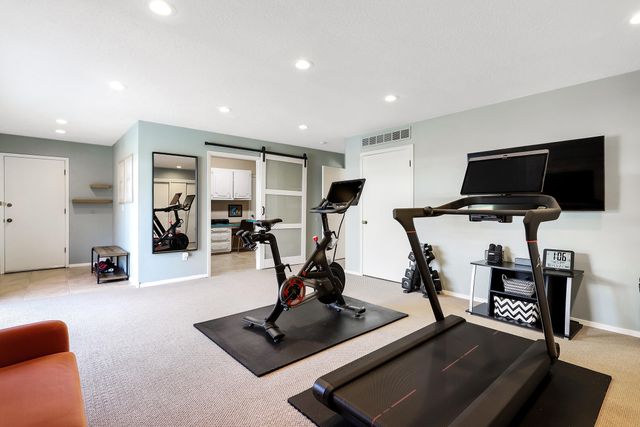 1815 Princeton Drive NE, Albuquerque, NM 87106