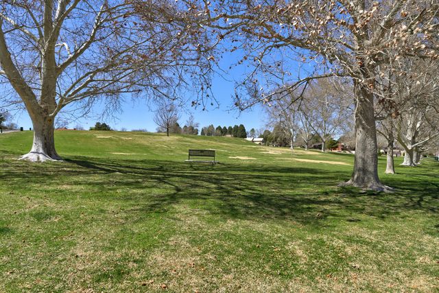 1815 Princeton Drive NE, Albuquerque, NM 87106