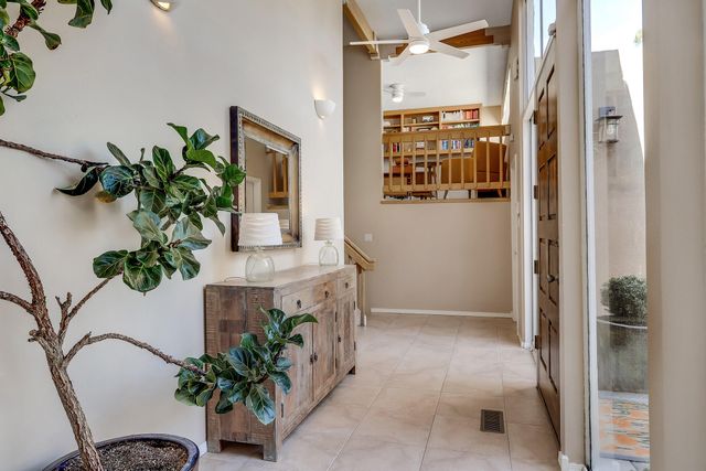 1815 Princeton Drive NE, Albuquerque, NM 87106