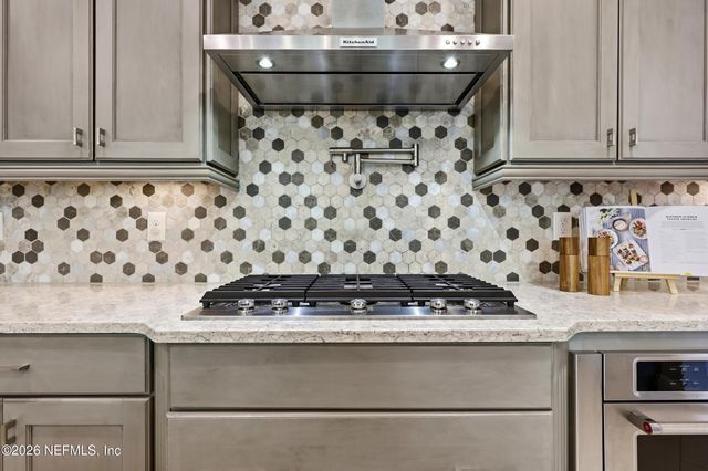 192 LEGACY CROSSING Drive, Ponte Vedra, FL 32081