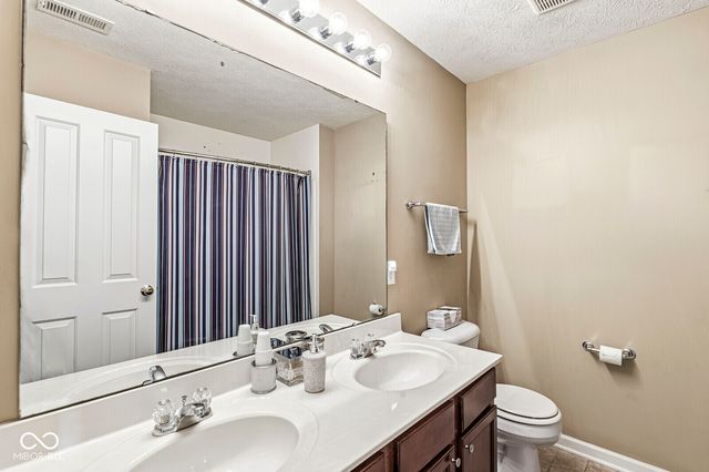 5184 Nicodemus Drive, Plainfield, IN 46168