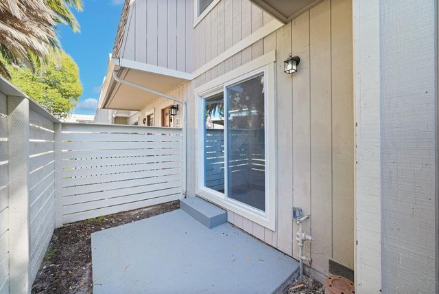 3600 Green Acre Road, Oakland, CA 94619