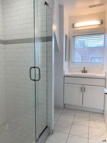 40 Montoya Drive 40, Branford, CT 06405