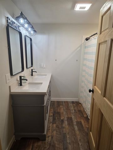 1106 Park Avenue, Twin Lake, MI 49457