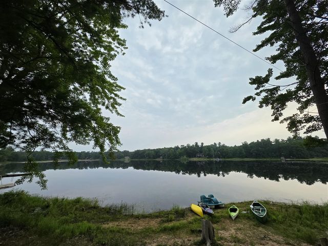 1106 Park Avenue, Twin Lake, MI 49457